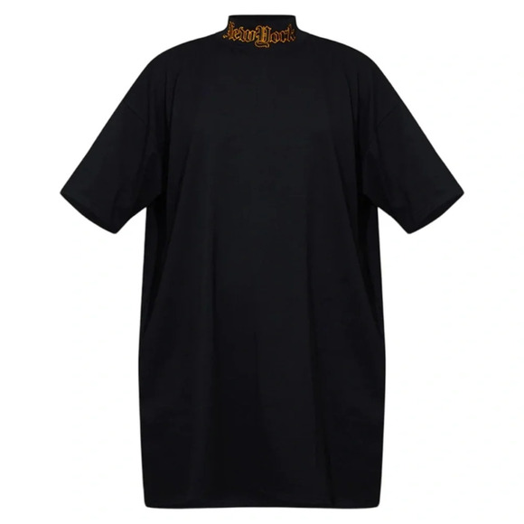 PrettyLittleThing Black High Neck New York Embroidered T Shirt Dress - Picture 1 of 8